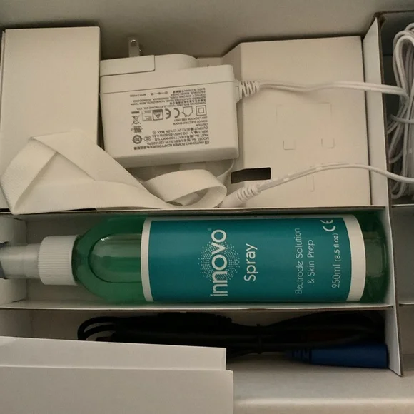 Innovo Pelvic Floor Exerciser with Controller - Picture 6 of 9